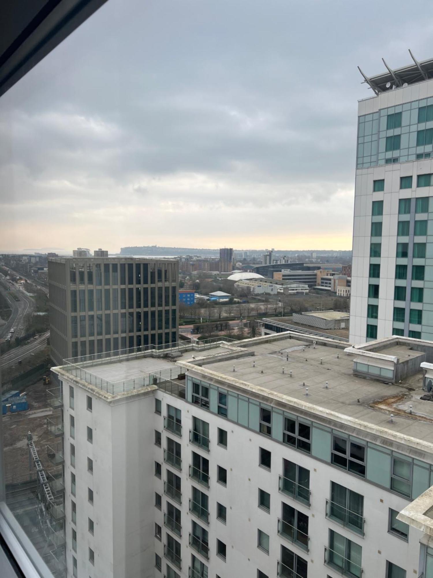 Cardiff City Apartment 2 Buitenkant foto